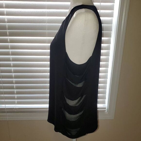 BCBG Maxazria. Black, Side-Slit, Sleeveless, Scoopneck Blouse -Size Large - Picture 2 of 7